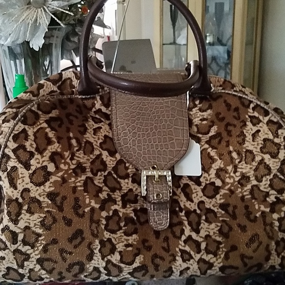 Purse - Picture 3 of 4